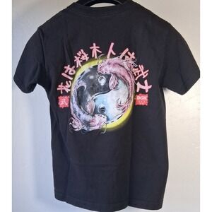 DKG T Shirt Mens Small Black Yin Yang Koi Fish Japanese Streetwear Skateboard